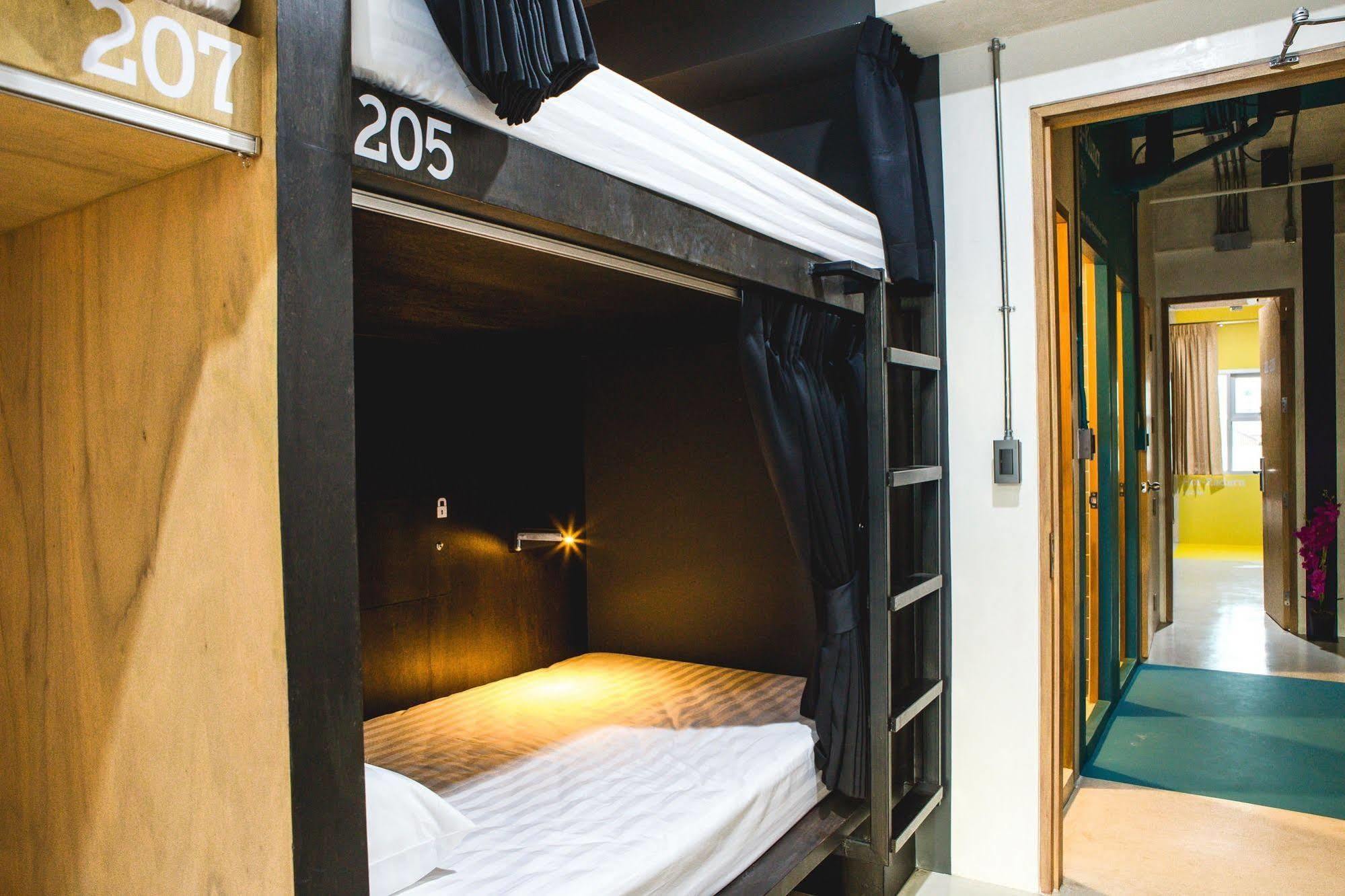 Bob Hostel บ็อบโฮสเทล Bangkok Esterno foto